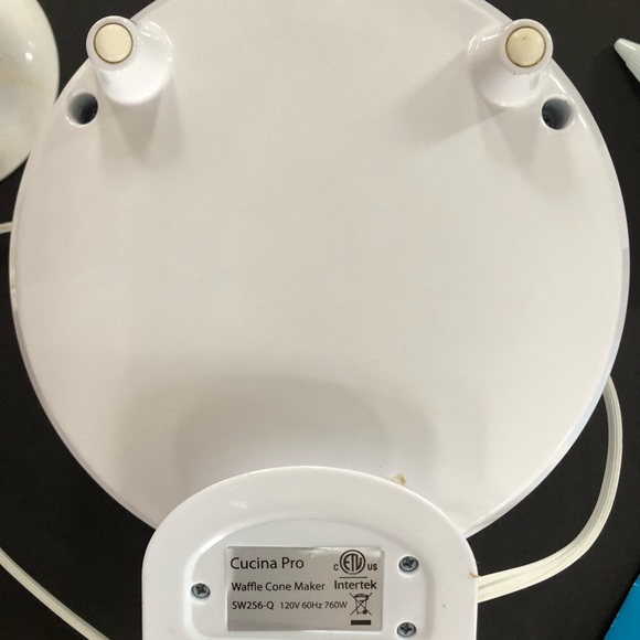 CUCINA PRO Waffle Cone and Bowl Maker- Includes Shaper Roller and Bowl Press - Picture 6 of 8